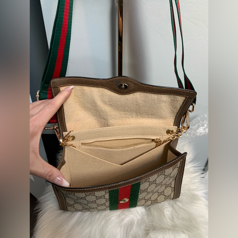 Authentic vintage 1980’s Gucci Sherry Line Ophidia clutch w/ free conversion kit - Picture 13 of 17